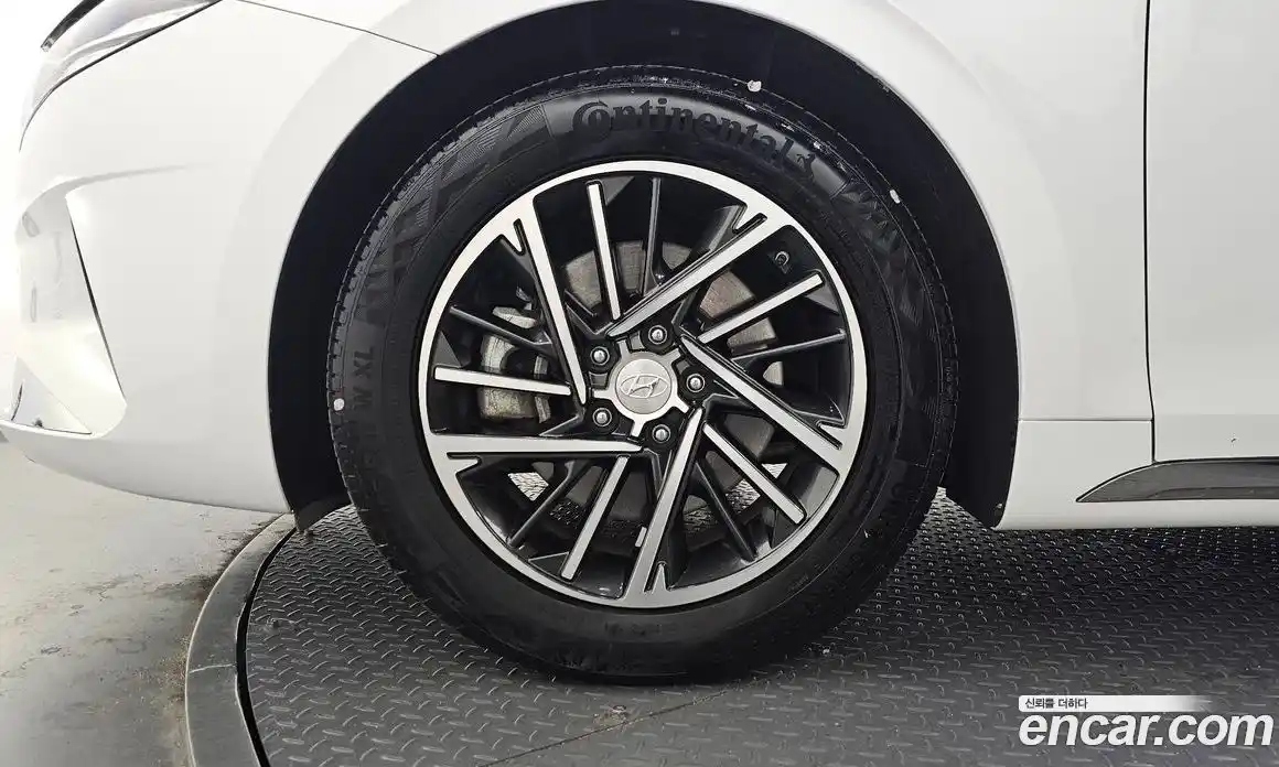 Hyundai Grandeur 2022 2.5 гидро, фото 5