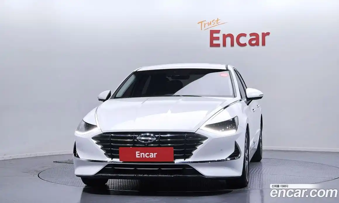 Hyundai Sonata 2019 2.0 гидро в Москве № 1288590, фото 3