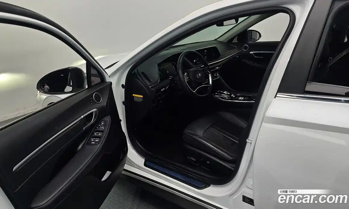 Hyundai Sonata 2019 2.0 гидро в Москве № 1288590, фото 10