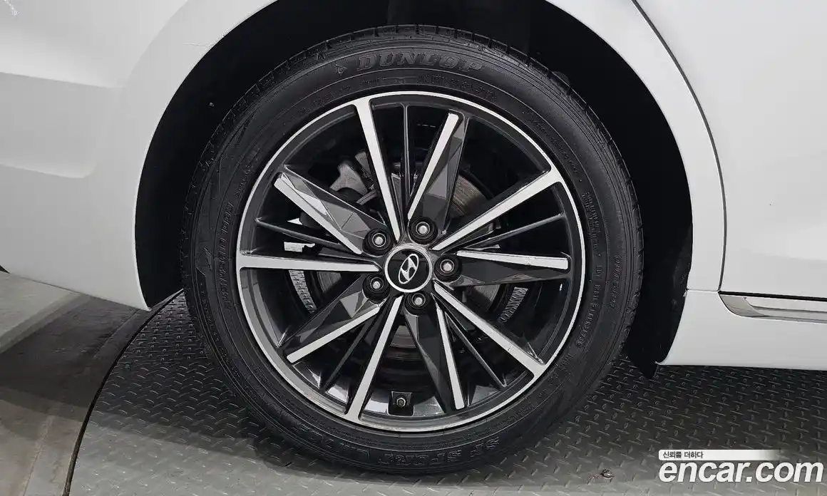 Hyundai Grandeur 2021 2.5 Автомат в Москве № 1288647, фото 4