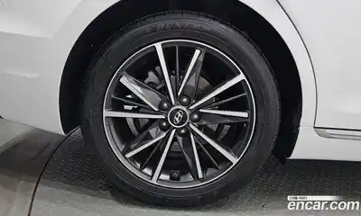 Hyundai Grandeur 2021 2.5 Автомат в Москве № 1288647, миниатюра 4