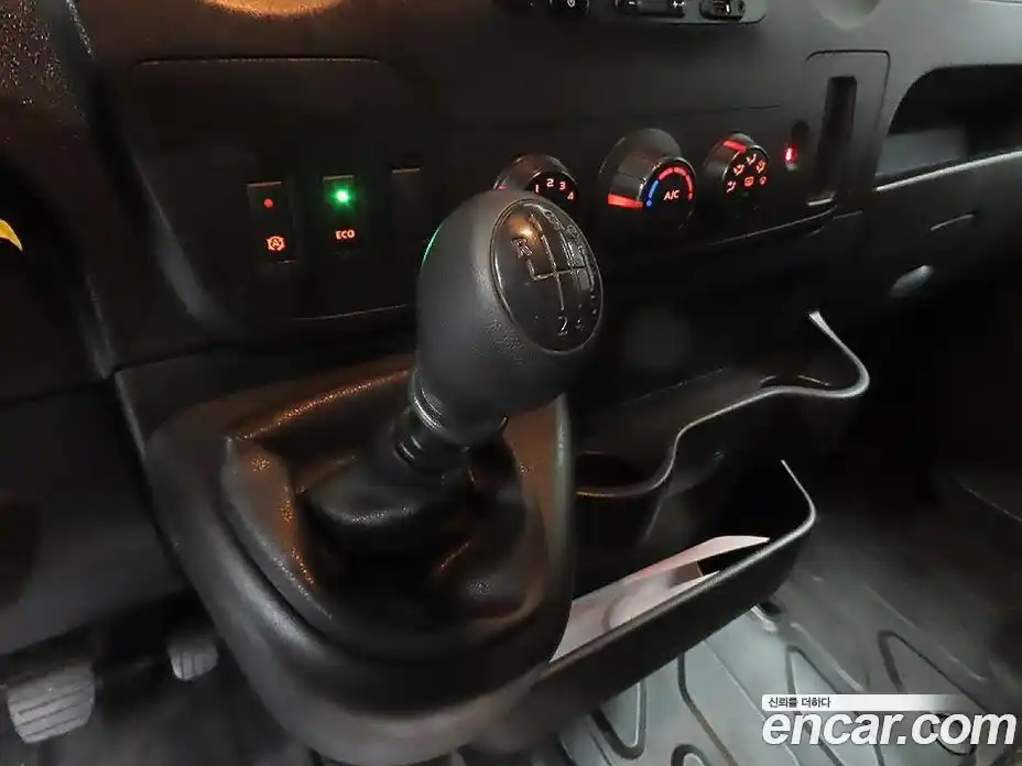 Renault Master 2019 2.3 механика в Москве № 1288827, фото 9
