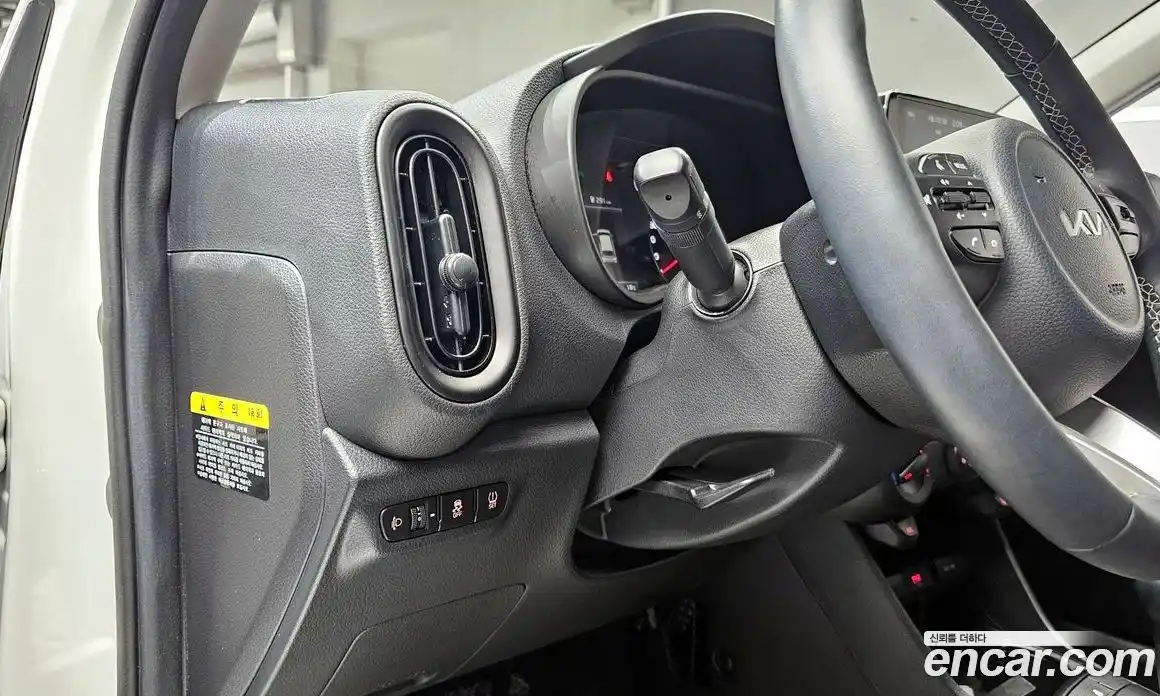 Kia Morning 2023 1.0 Автомат в Москве № 1288916, фото 15