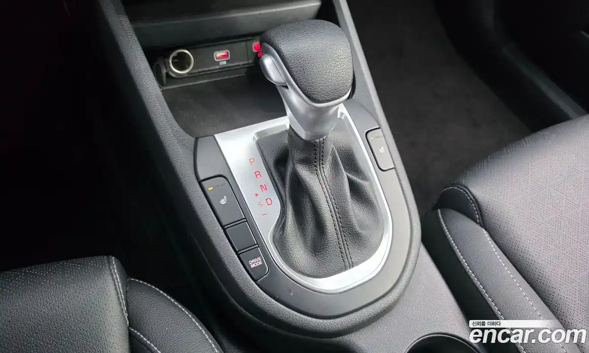 Kia K3 2022 1.6 Автомат в Москве № 1288964, фото 9