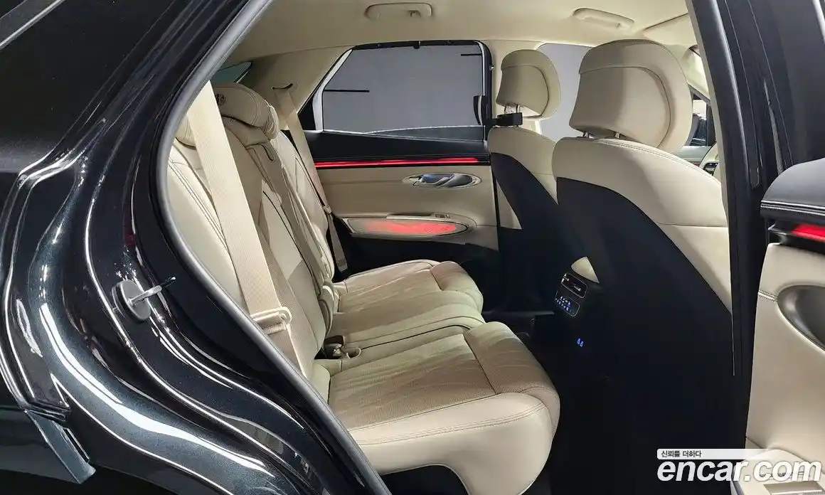 Genesis GV70 2025 2.5 Автомат в Москве № 1289100, фото 11