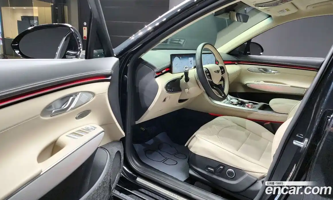 Genesis GV70 2025 2.5 Автомат в Москве № 1289100, фото 10