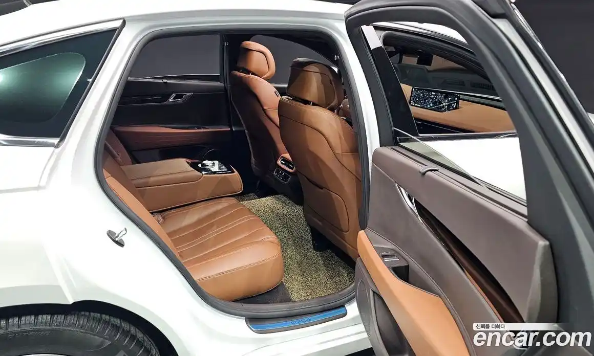 Genesis G80 2022 2.5 Автомат в Москве № 1289108, фото 11