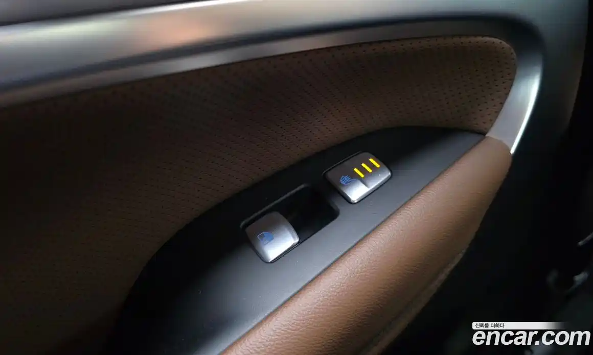 Genesis G70 2020 2.0 Автомат в Москве № 1289119, фото 19