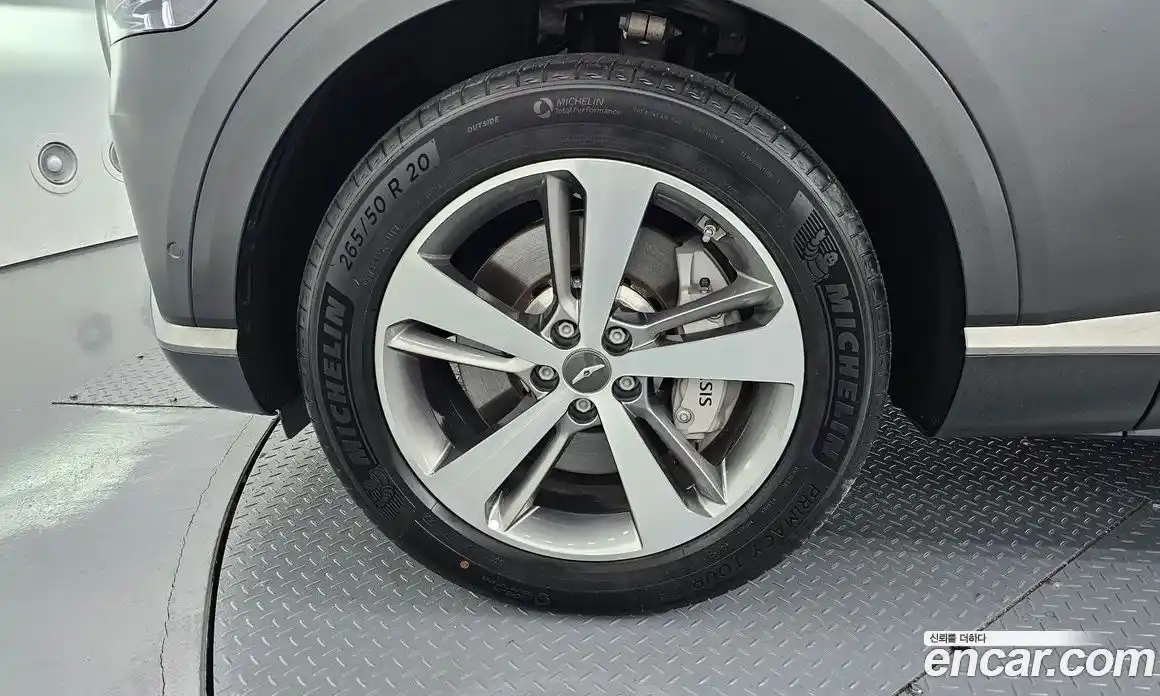 Genesis GV80 2023 2.5 Автомат в Москве № 1289129, фото 5