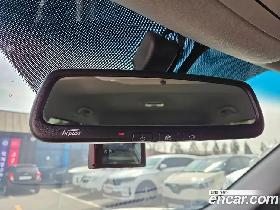 SsangYong TIBOLI 2015 1.6 Автомат в Москве № 1289421, фото 9