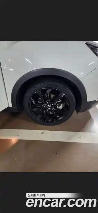 SsangYong TIBOLI 2015 1.6 Автомат в Москве № 1289741, миниатюра 3