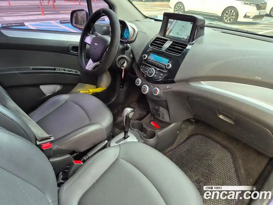 Chevrolet Spark 2015 1.0 Автомат в Москве № 1290202, фото 10