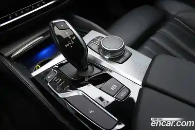 BMW 5-Series 2018 2.0 гидро в Москве № 1290732, миниатюра 12