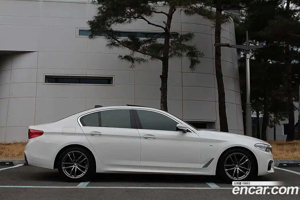 BMW 5-Series 2018 2.0 гидро в Москве № 1290732, фото 3