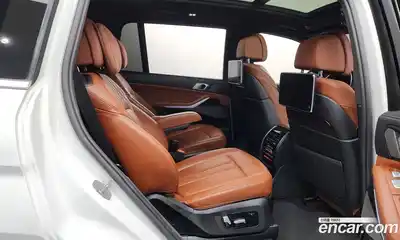 BMW X7 2021 3.0 гидро в Москве № 1290775, миниатюра 12