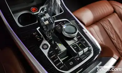 BMW X7 2021 3.0 гидро в Москве № 1290775, миниатюра 9