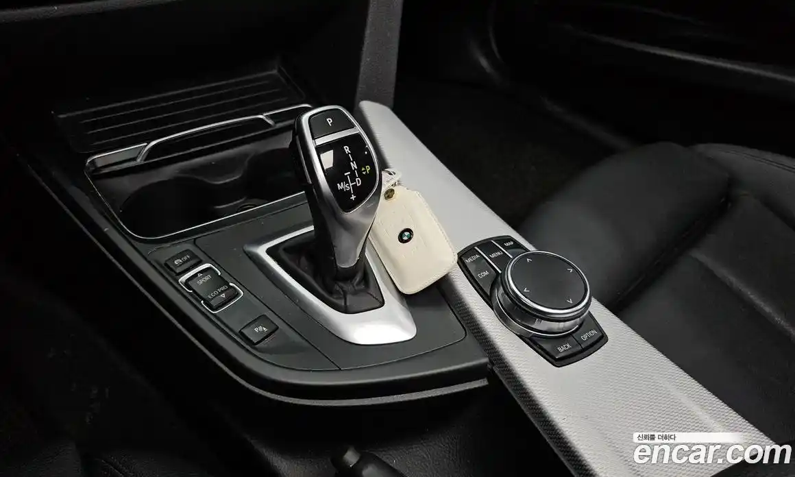 BMW 3-Series 2018 2.0 гидро в Москве № 1290817, фото 9