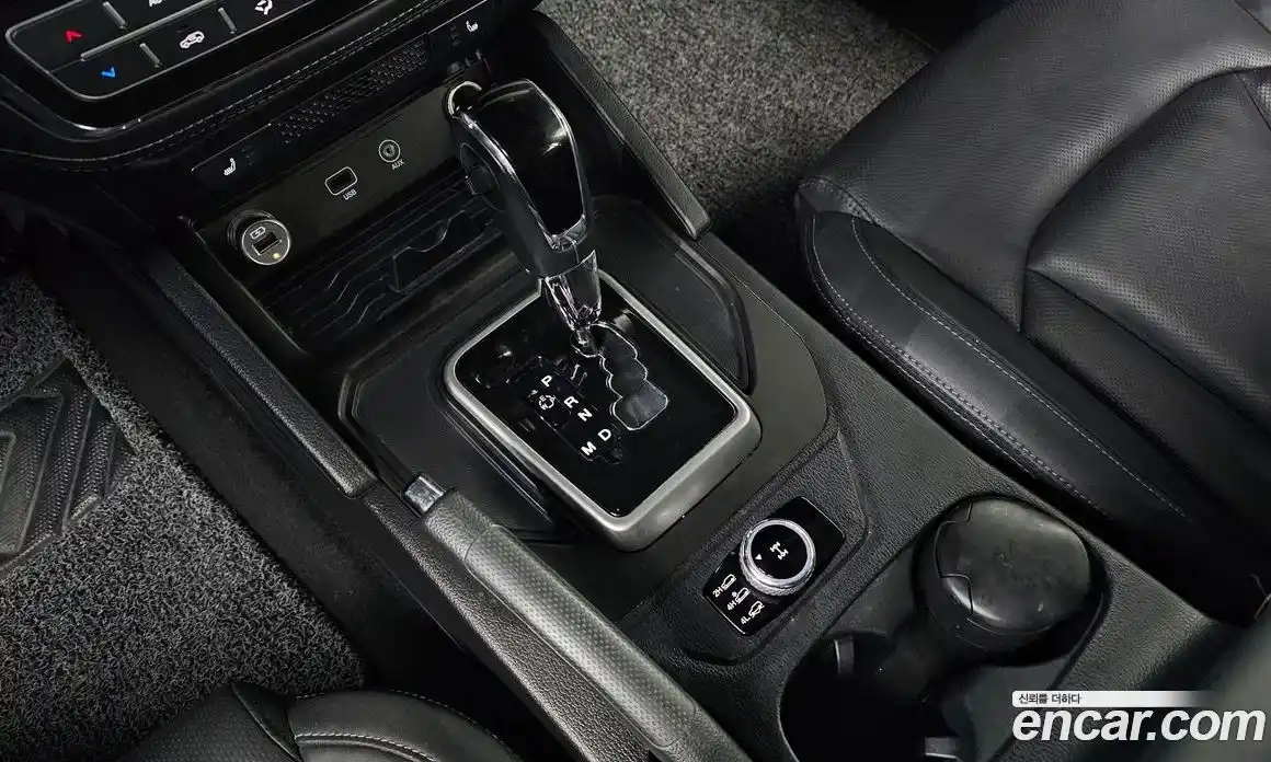 SsangYong Rexton 2018 2.2 Автомат в Москве № 1290895, фото 9