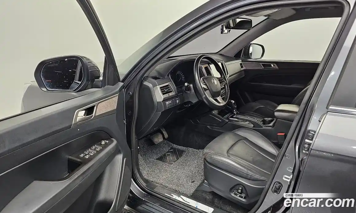 SsangYong Rexton 2018 2.2 Автомат в Москве № 1290895, фото 10