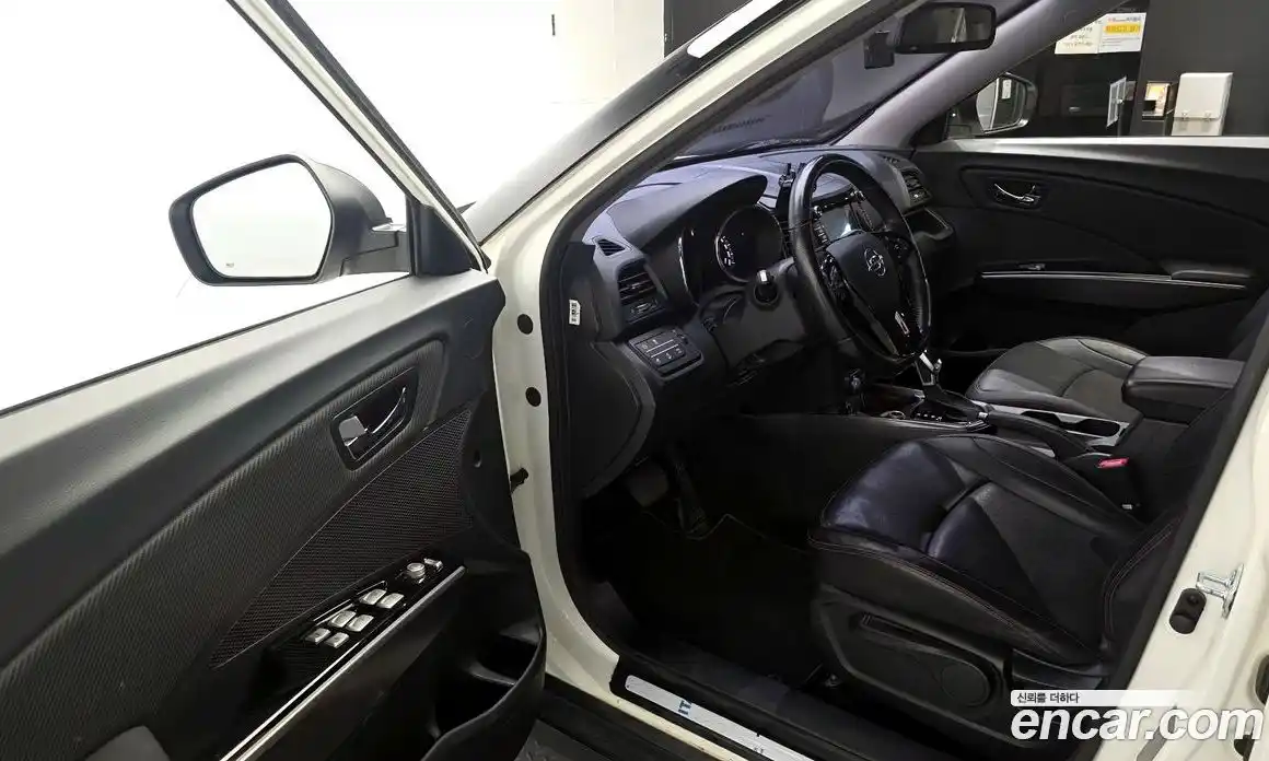 SsangYong TIBOLI 2019 1.6 Автомат в Москве № 1290912, фото 10