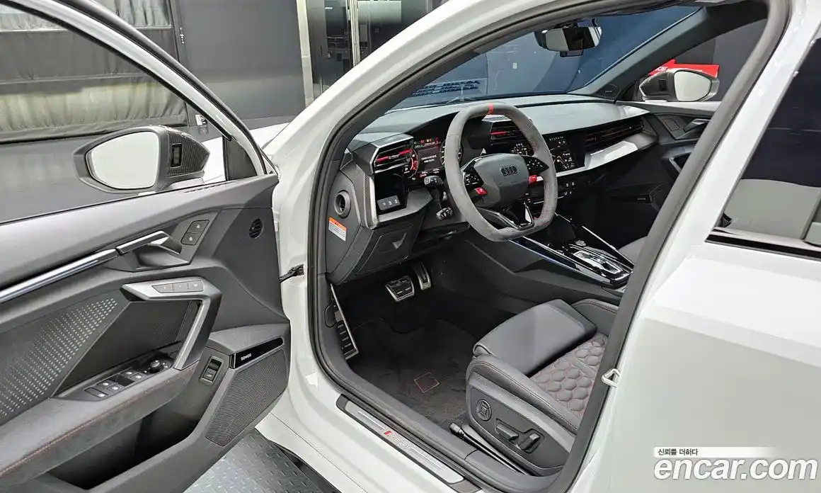 Audi RS3 2025 2.5 гидро в Москве № 1291661, фото 11