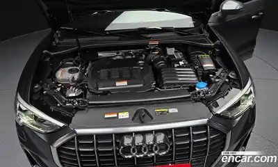 Audi Q3 2023 2.0 гидро в Москве № 1291782, миниатюра 6