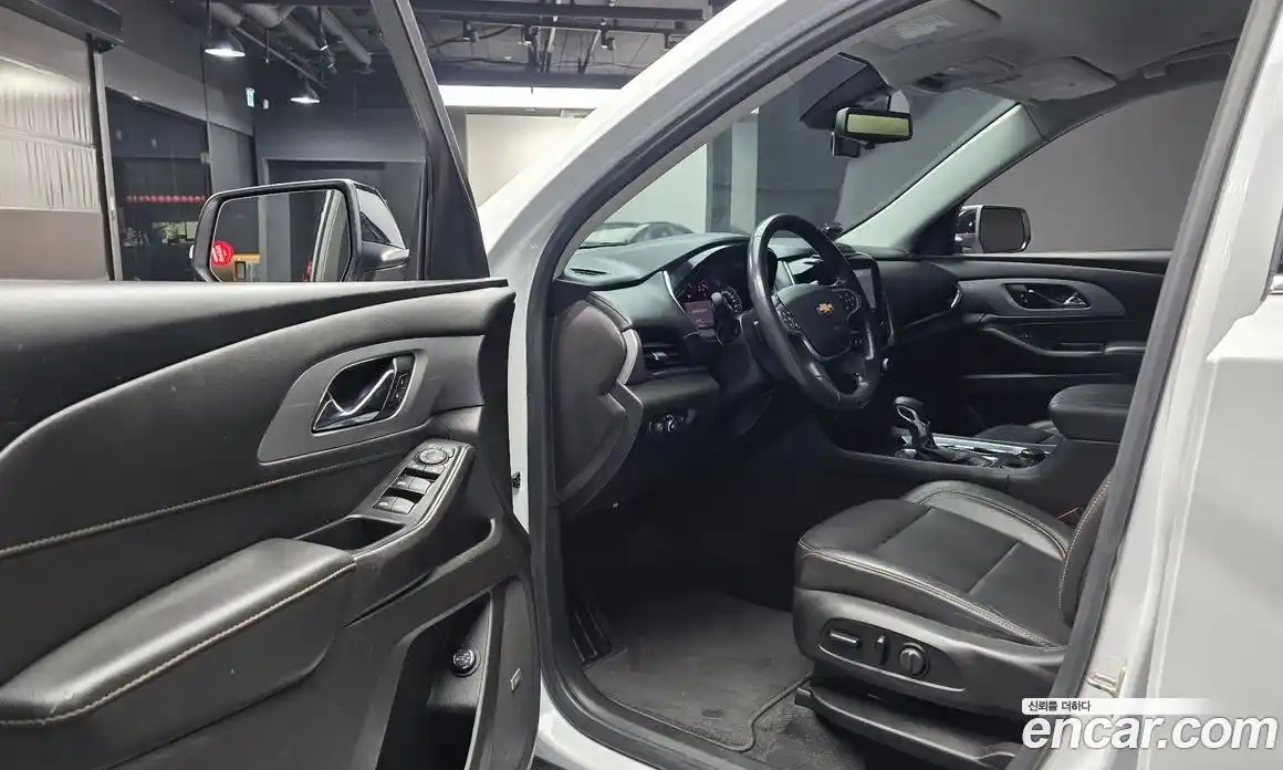 Chevrolet Traverse 2021 3.6 Автомат в Москве № 1291820, фото 10