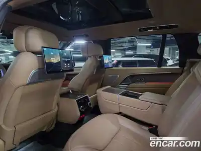 Land Rover Range-Rover 2024 3.0 гидро в Москве № 1293271, миниатюра 9