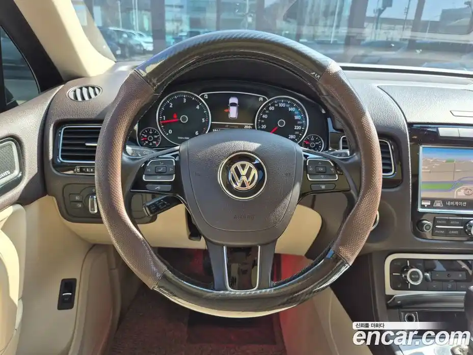 Volkswagen Touareg 2012 3.0 гидро в Москве № 1294067, фото 12