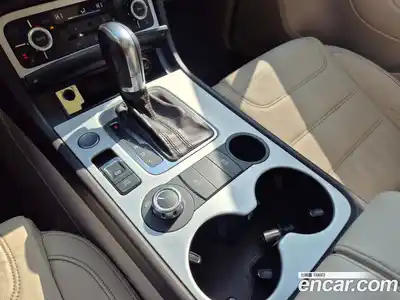 Volkswagen Touareg 2012 3.0 гидро в Москве № 1294067, миниатюра 9