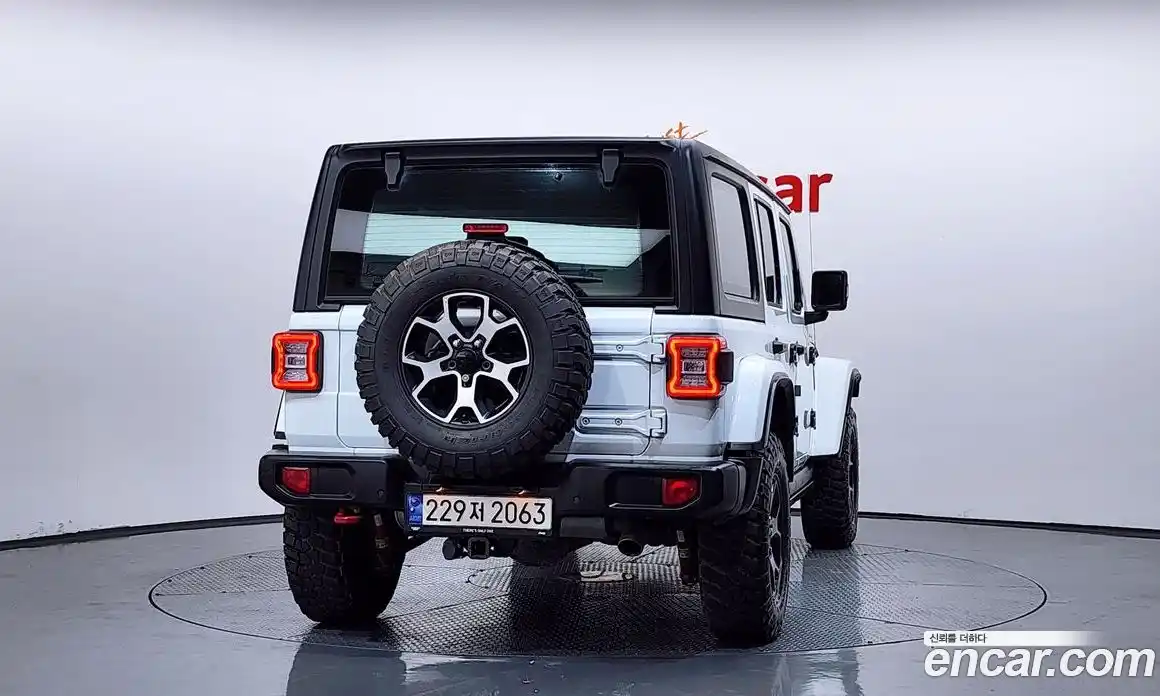 Jeep Wrangler 2023 2.0 гидро в Москве № 1294115, фото 4