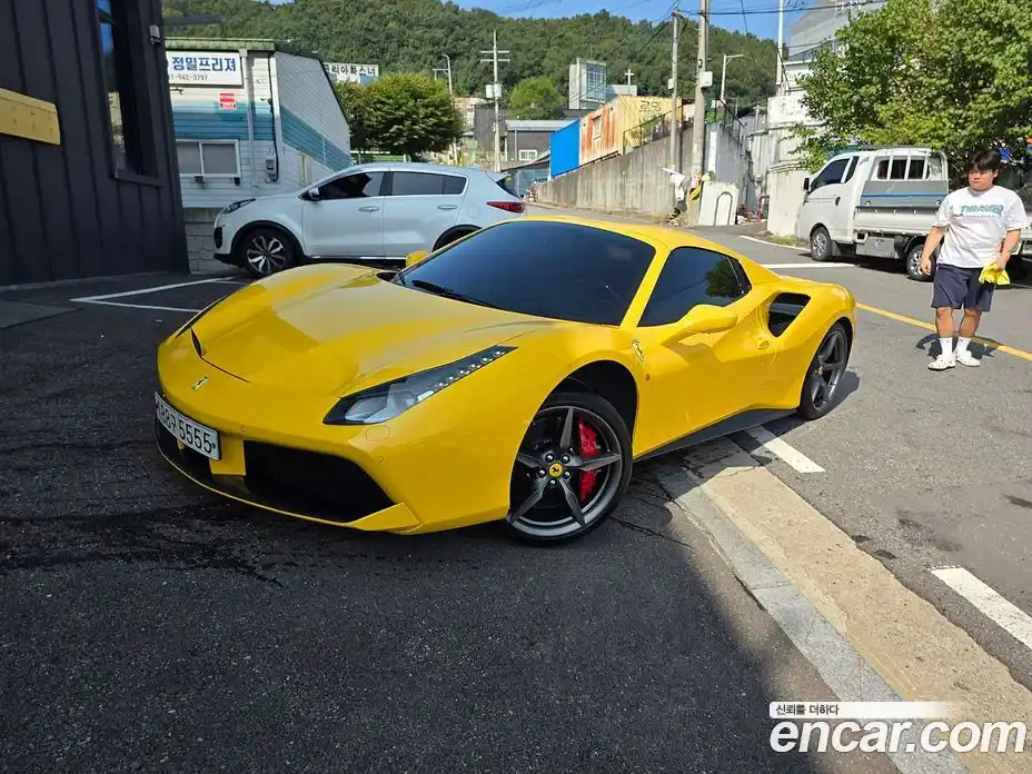 Ferrari 488 2017 3.9 гидро в Москве № 1295332, фото 4