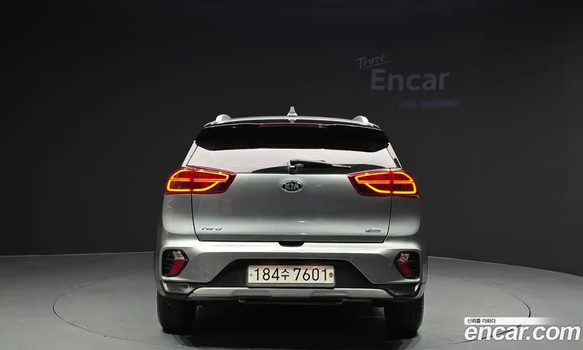 Kia Niro 2020 1.6 гидро в Москве № 132742, фото 4
