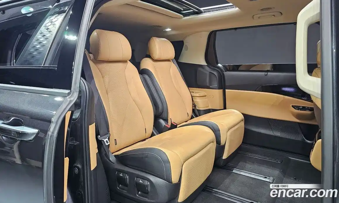 Kia Canival 2023 2.2 гидро в Москве № 132865, фото 12