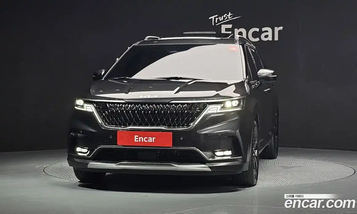 Kia Canival 2023 2.2 гидро в Москве № 132865, фото 3