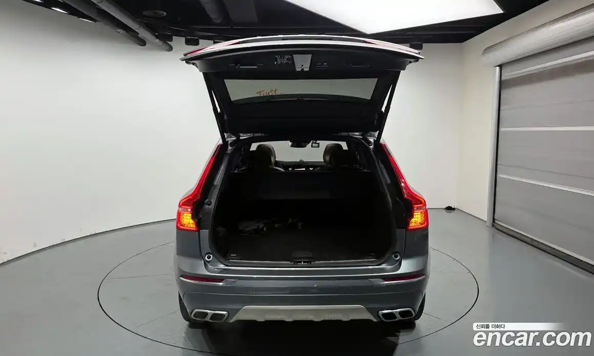 Volvo XC60 2021 2.0 гидро в Москве № 164425, фото 20