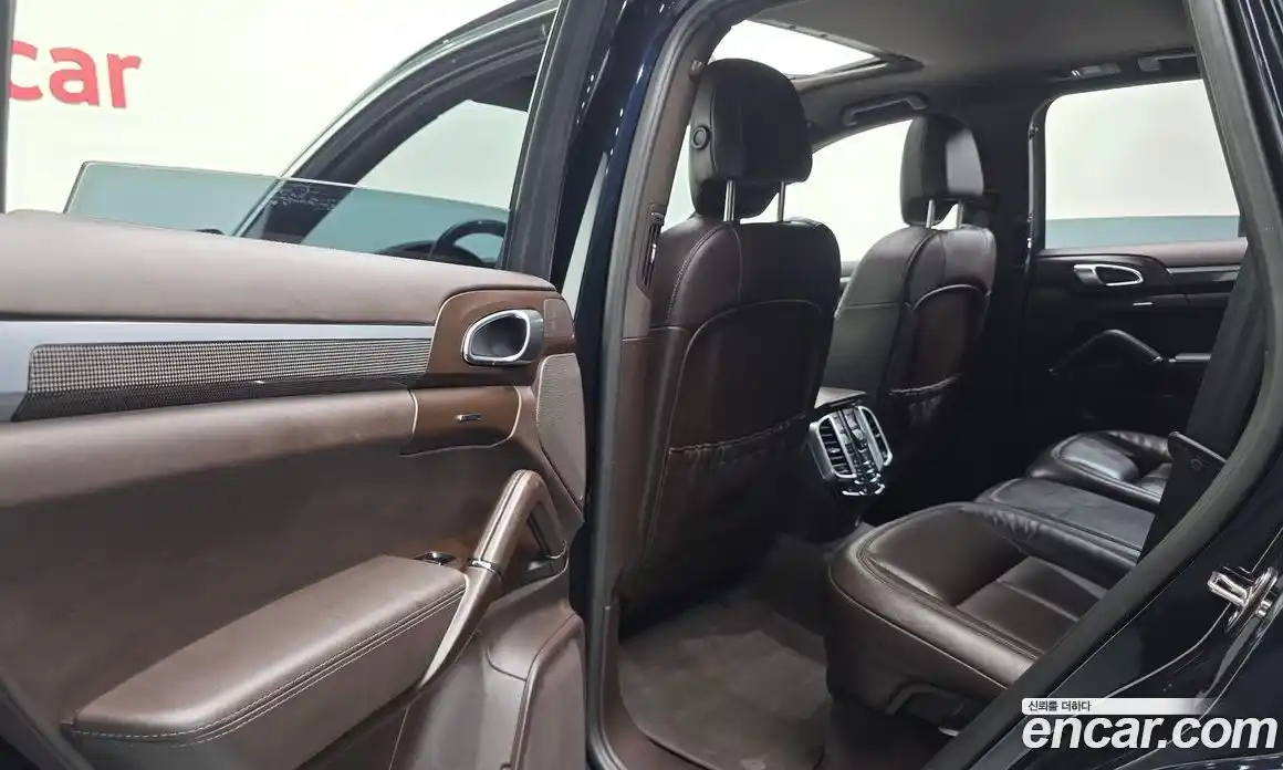 Porsche Cayenne 2015 4.1 гидро в Москве № 165674, фото 17