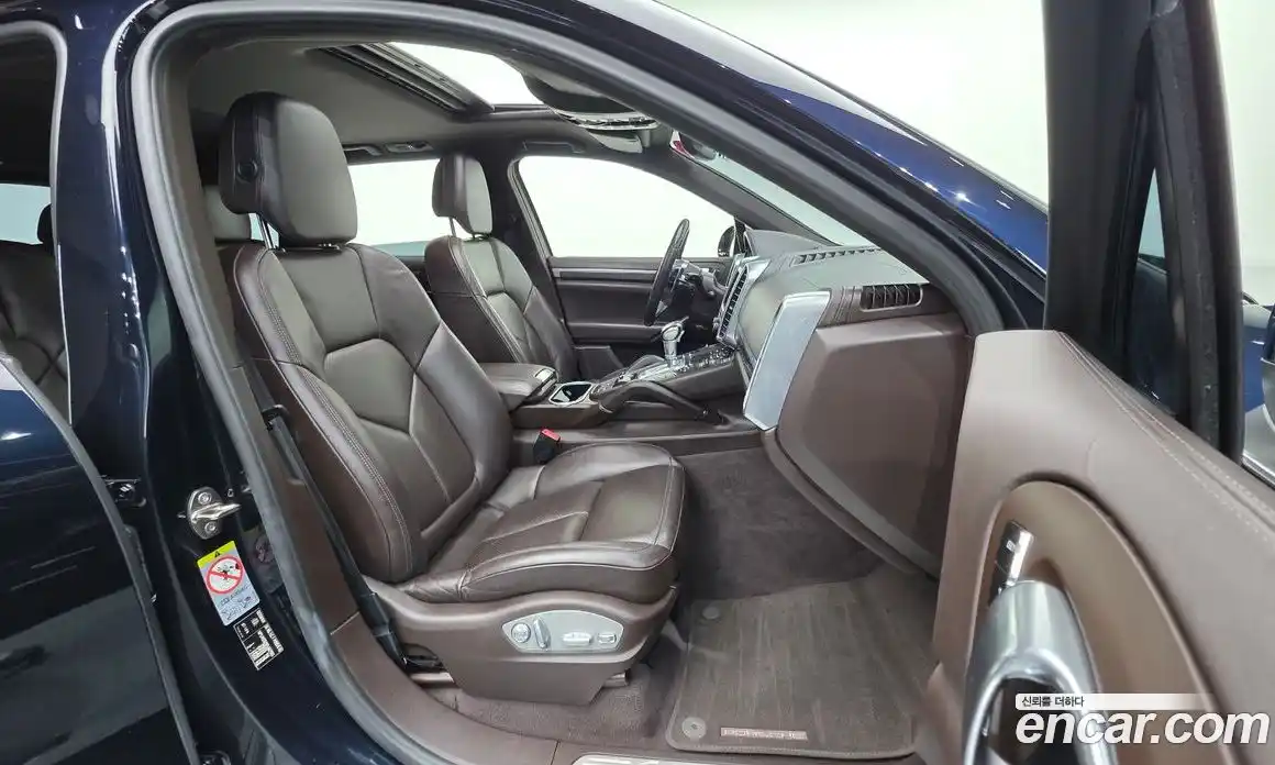 Porsche Cayenne 2015 4.1 гидро в Москве № 165674, фото 10