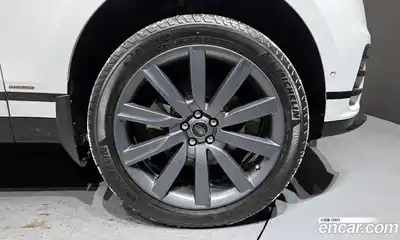 Land Rover Range-Rover Velar 2020 3.0 гидро в Москве № 166177, миниатюра 5