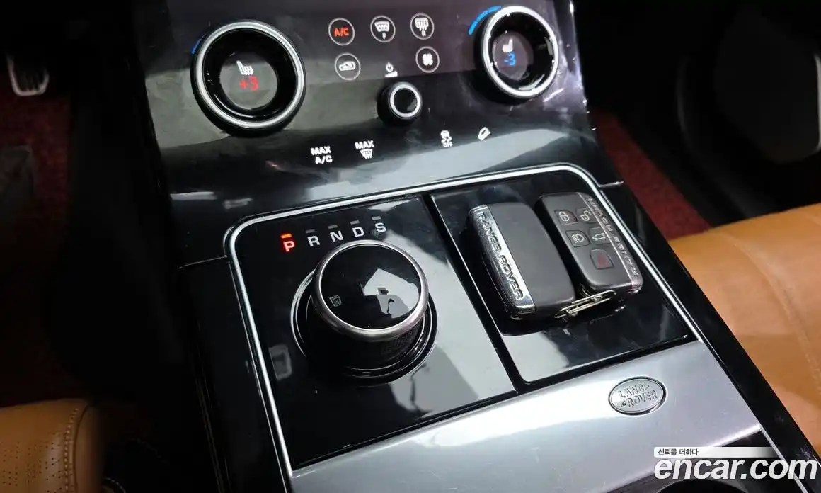 Land Rover Range-Rover Velar 2020 3.0 гидро в Москве № 166177, фото 9