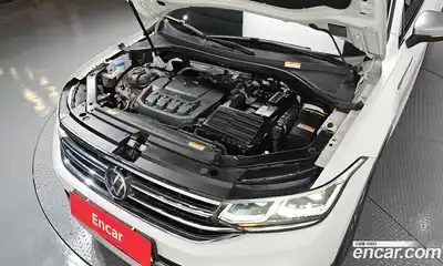 Volkswagen Tiguan 2022 2.0 гидро в Москве № 168652, миниатюра 6