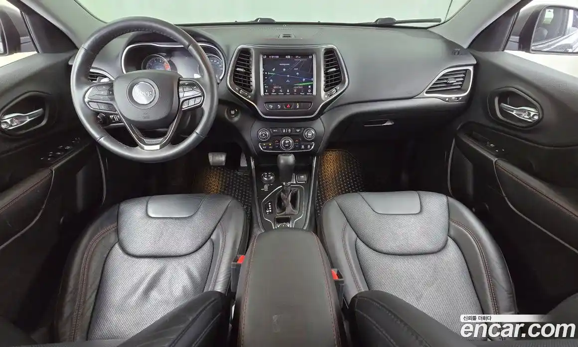 Jeep Cherokee 2020 3.2 гидро в Москве № 169553, фото 7