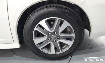 Honda Odyssey 2016 3.5 гидро в Москве № 170665, миниатюра 4