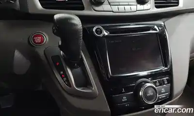 Honda Odyssey 2016 3.5 гидро в Москве № 170665, миниатюра 8