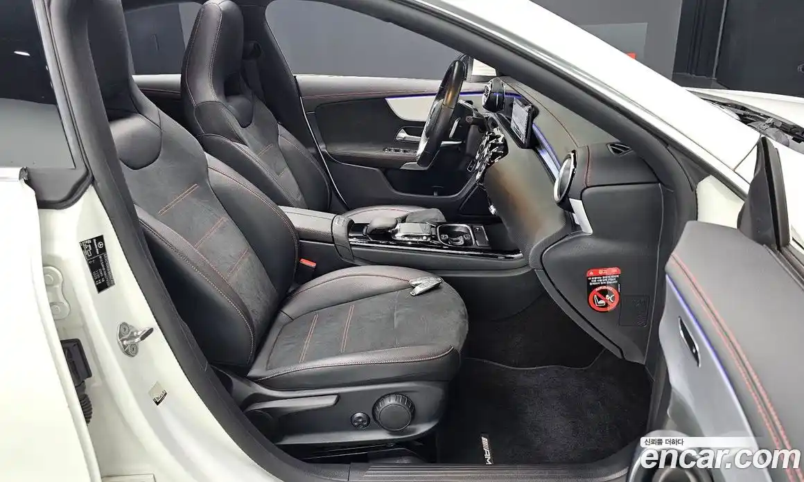 Mercedes-Benz CLA-Class 2022 2.0 гидро в Москве № 178596, фото 10