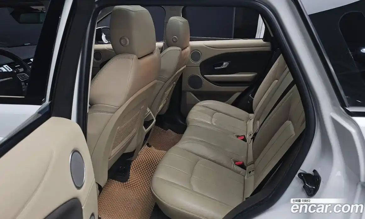 Land Rover Range-Rover Evoque 2018 2.0 гидро в Москве № 188759, фото 12