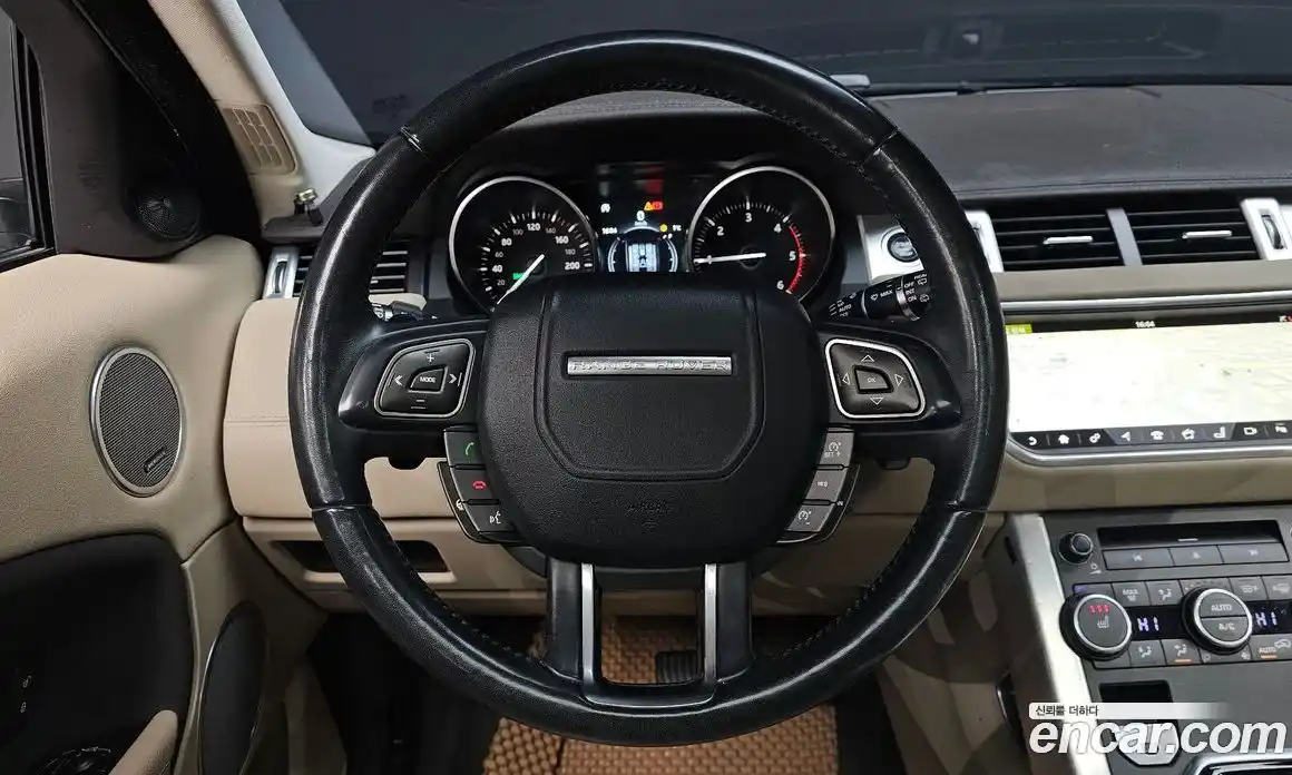 Land Rover Range-Rover Evoque 2018 2.0 гидро в Москве № 188759, фото 13