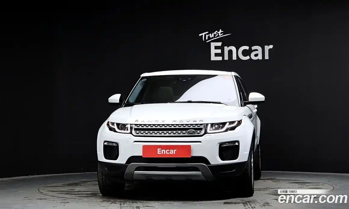 Land Rover Range-Rover Evoque 2018 2.0 гидро в Москве № 188759, фото 3