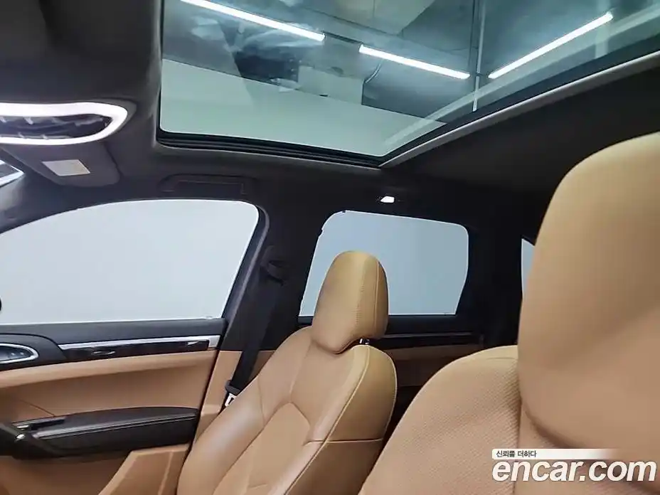 Porsche Cayenne 2015 3.6 гидро в Москве № 197565, фото 14
