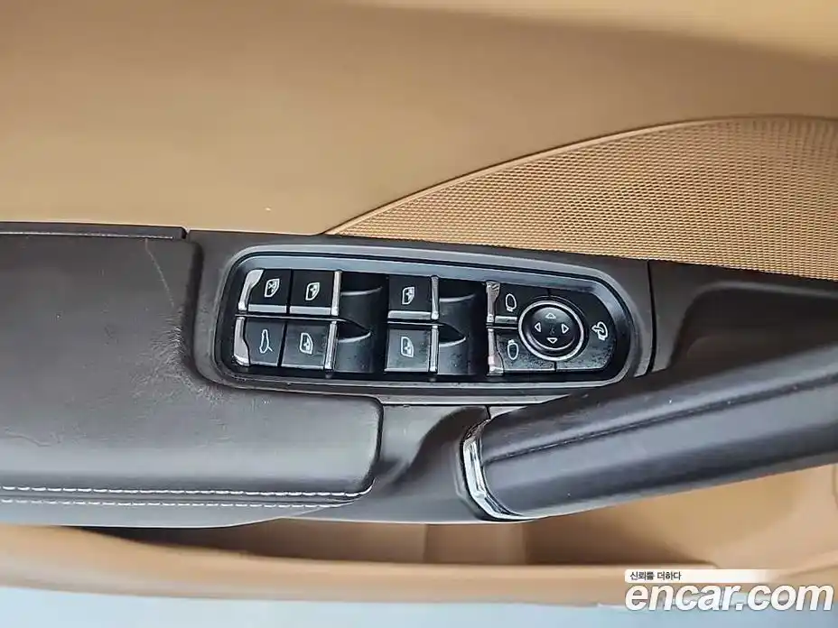 Porsche Cayenne 2015 3.6 гидро в Москве № 197565, фото 17